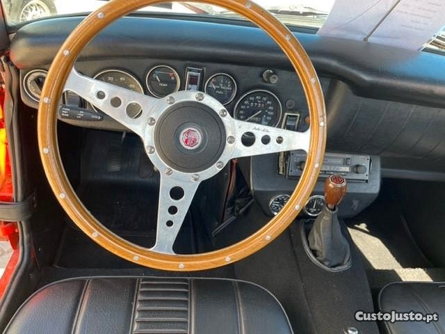 MG Midget Cabrio — fotografia 5