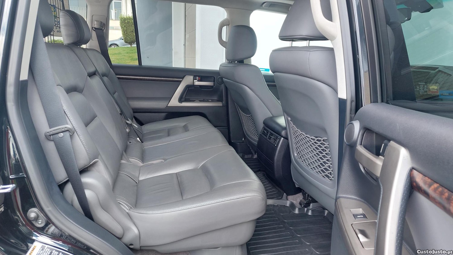 Toyota Land Cruiser 4.5 D-4D V8 — fotografia 10