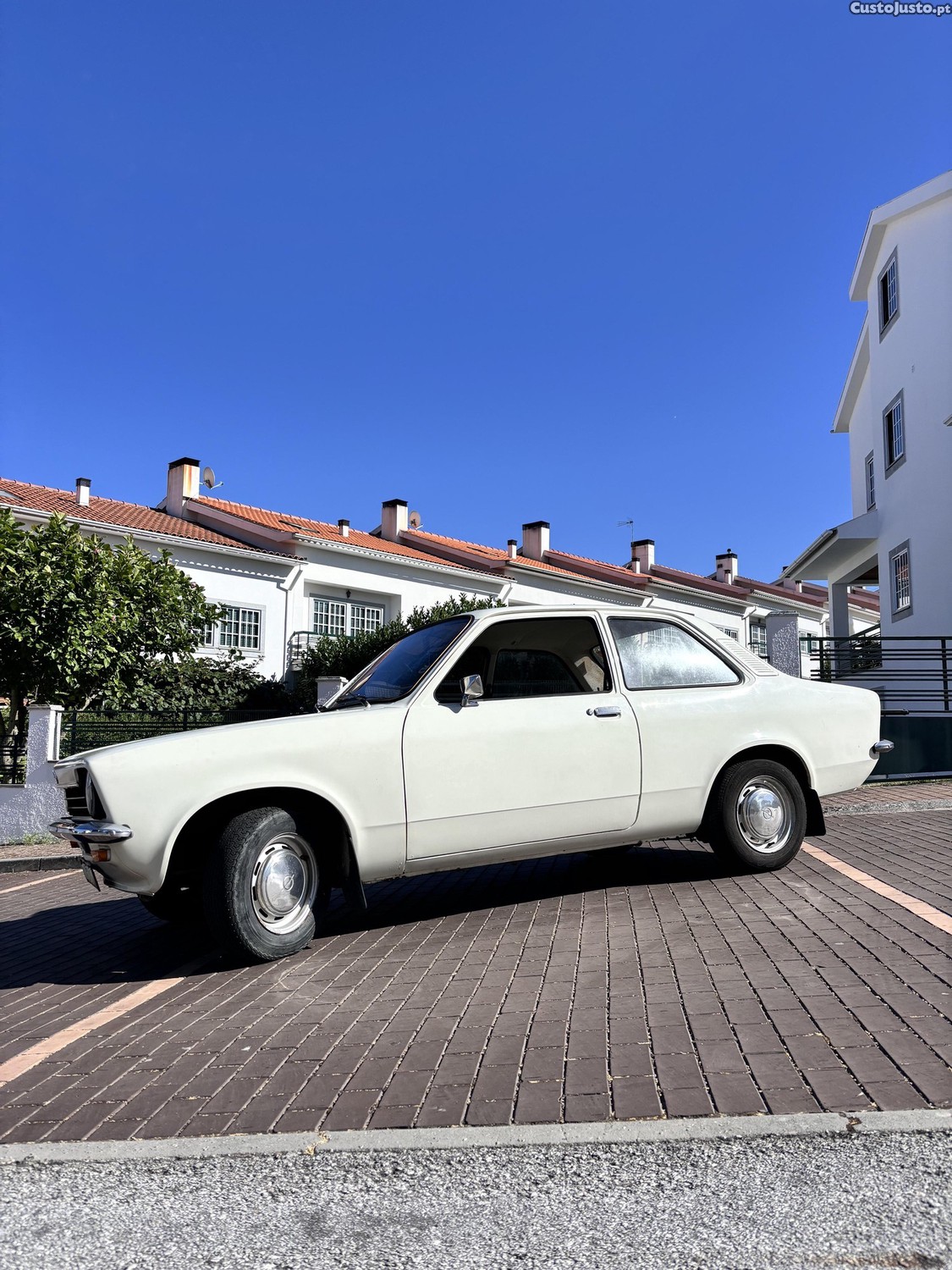 Opel 1204 Coupe — fotografia 9