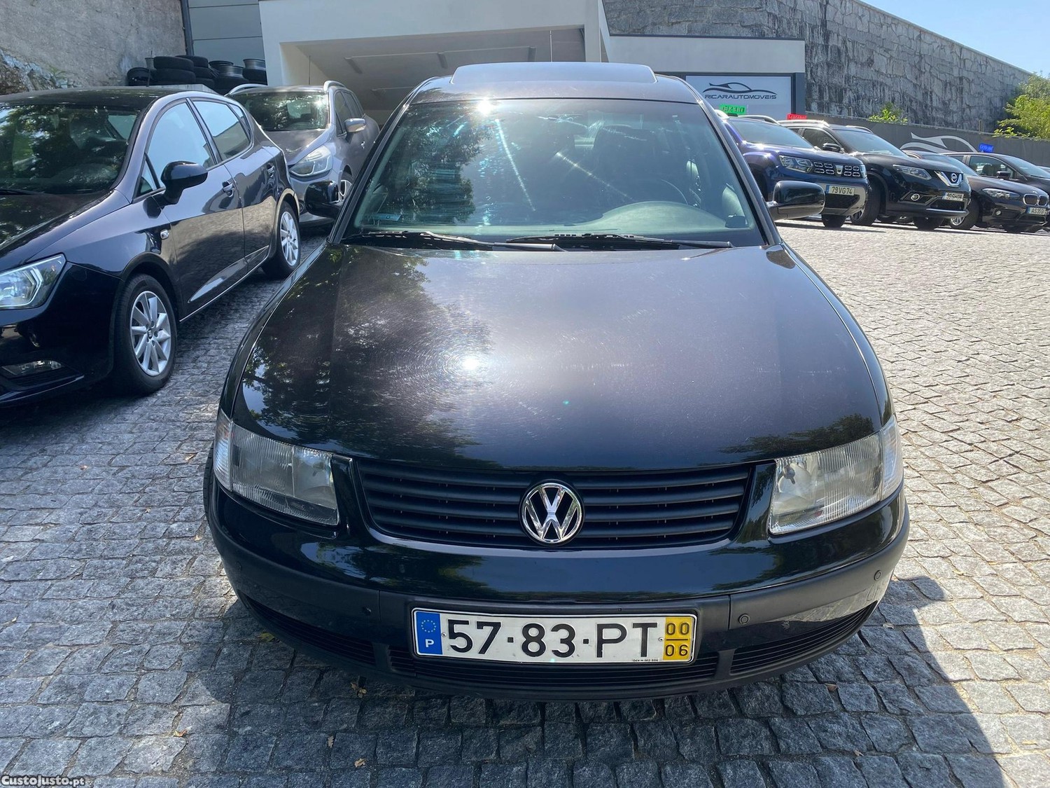 Volkswagen Passat 1.9 TDi Confortline Tip — fotografia 14