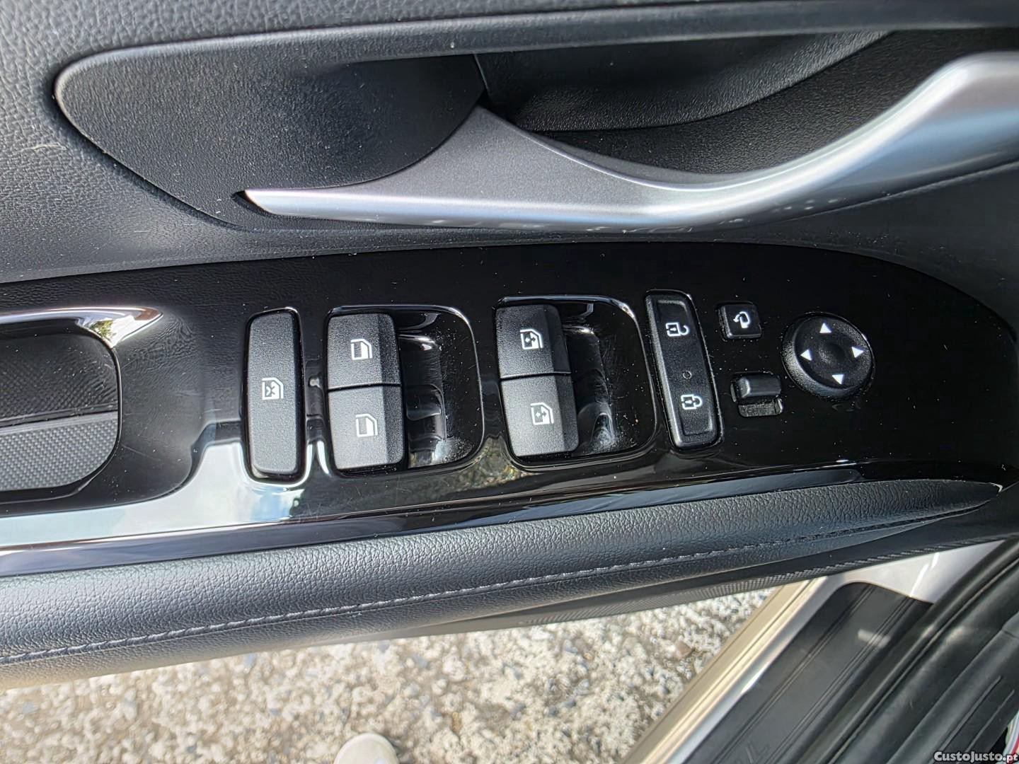 Hyundai Tucson 1.6 T-GDi 48V Premium — fotografia 3