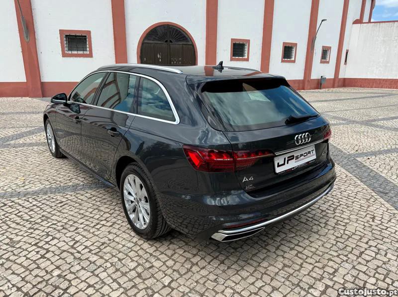 Audi A4 40 TDI Advanced S tr — fotografia 14