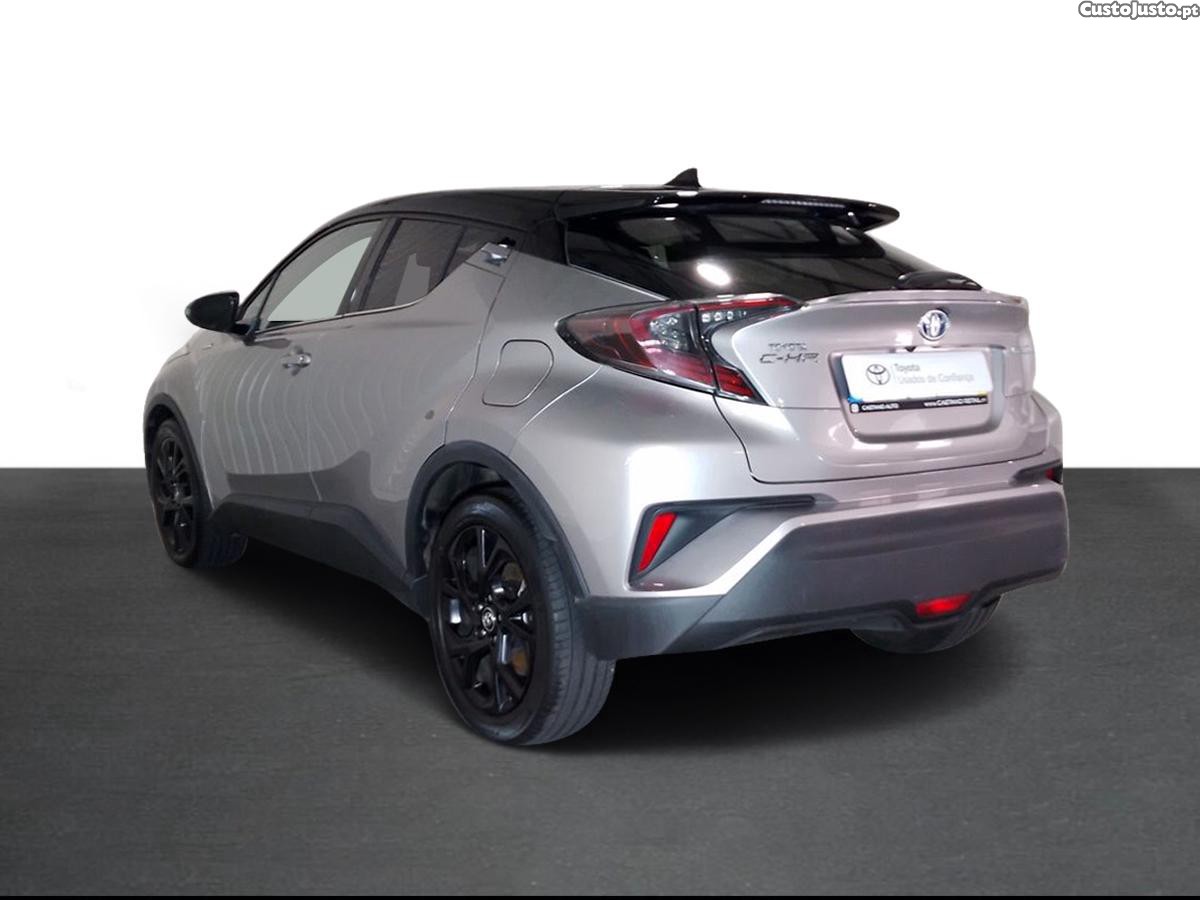 Toyota C-HR 1.8 HSD Comfort+P.Style — fotografia 14
