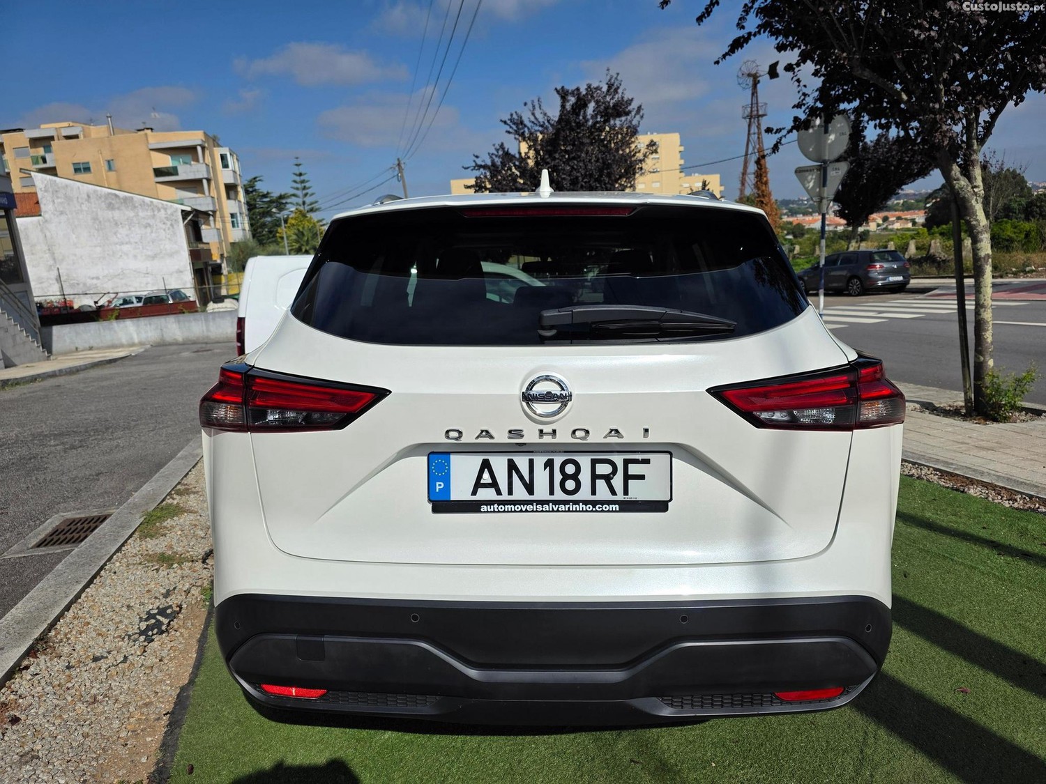 Nissan Qashqai 1.3 DIG-T Acenta — fotografia 4