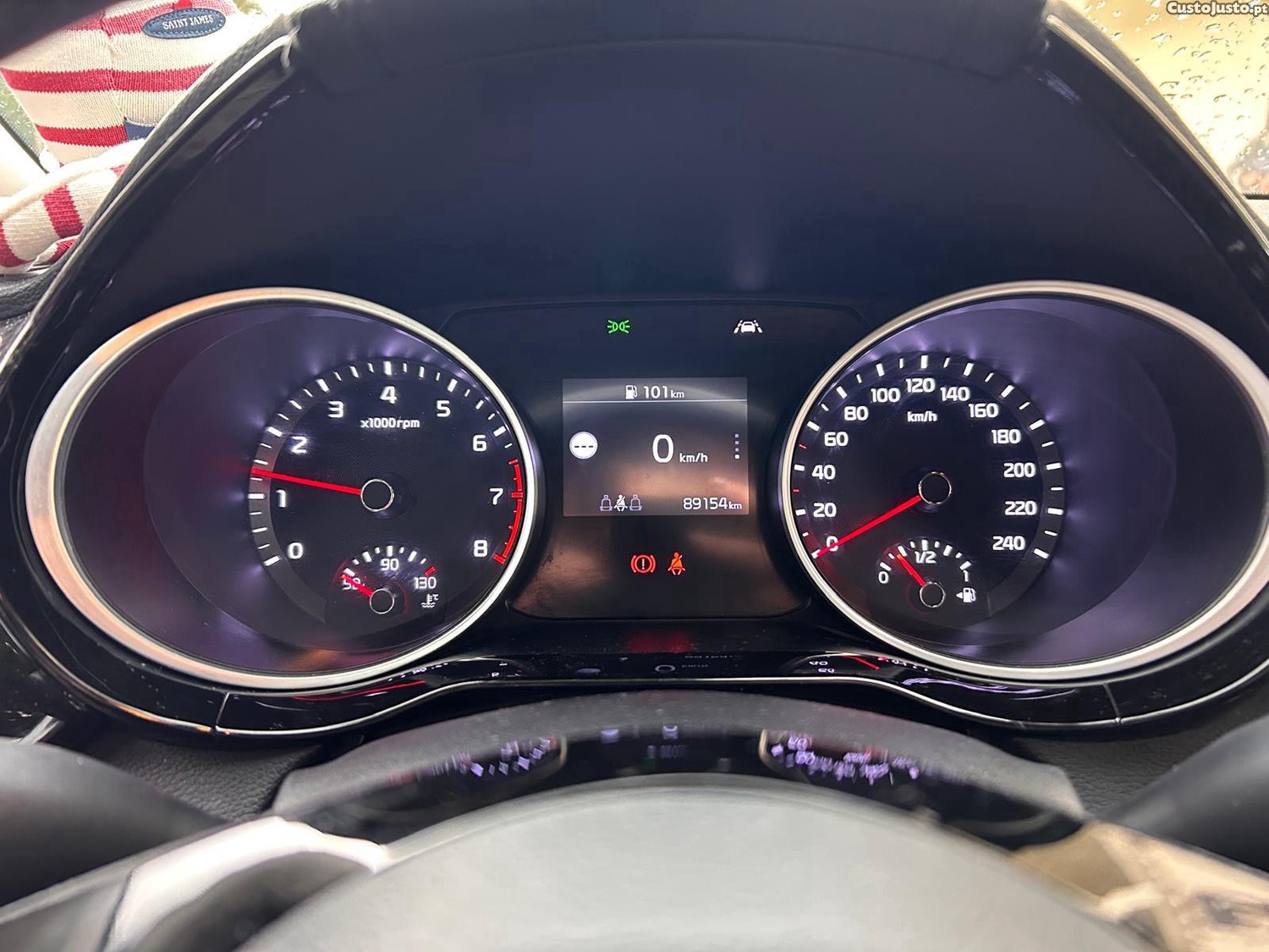 Kia Ceed 1.0 T-GDI — fotografia 8