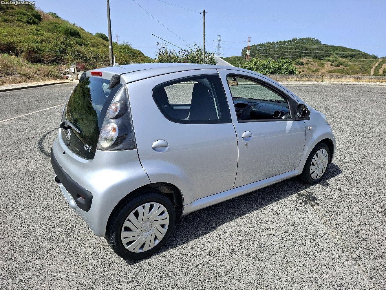 Citroën C1 1.4 Hdi Revisão feita — fotografia 7