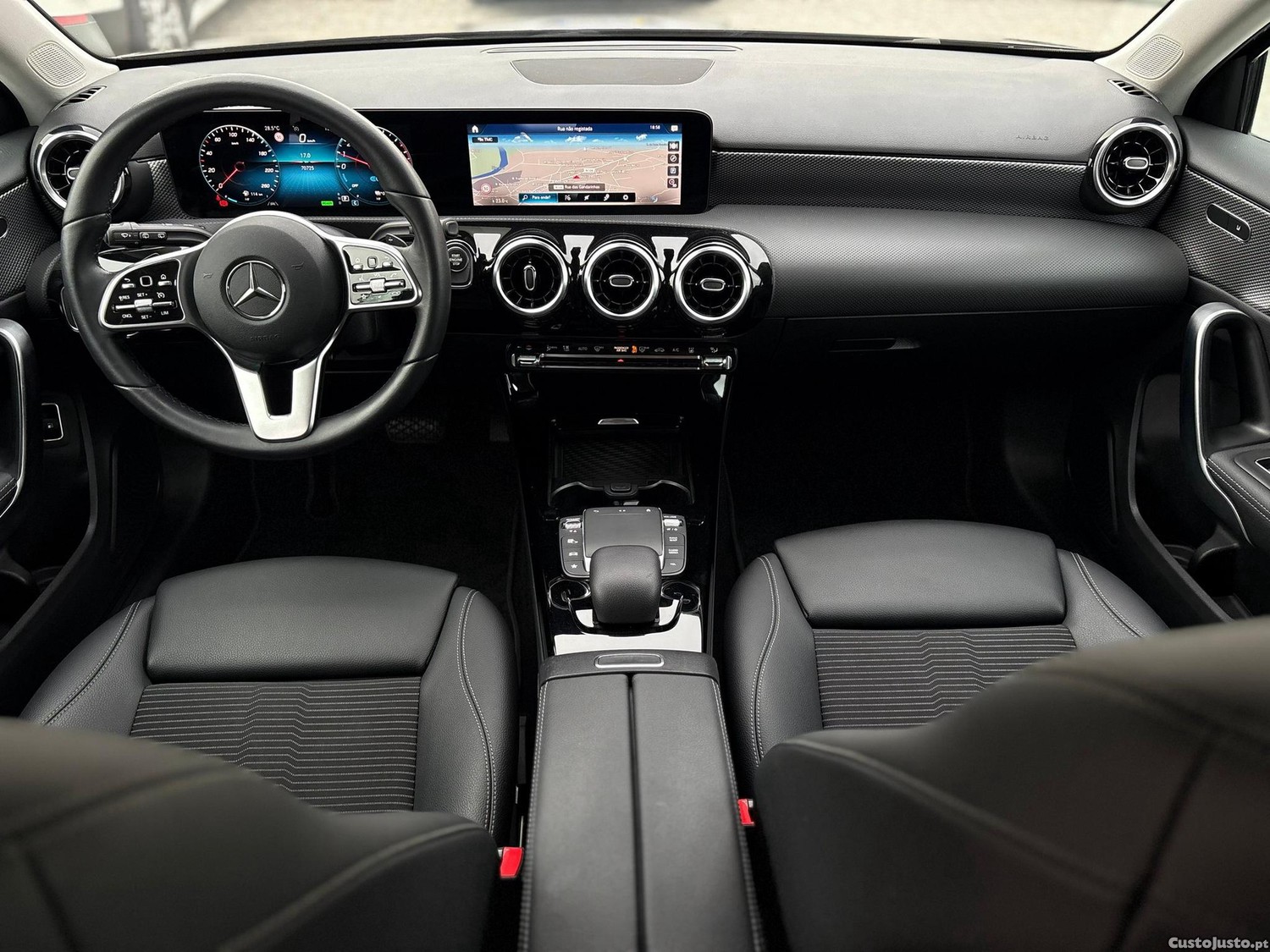 Mercedes-Benz A 250 e Progressive — fotografia 8