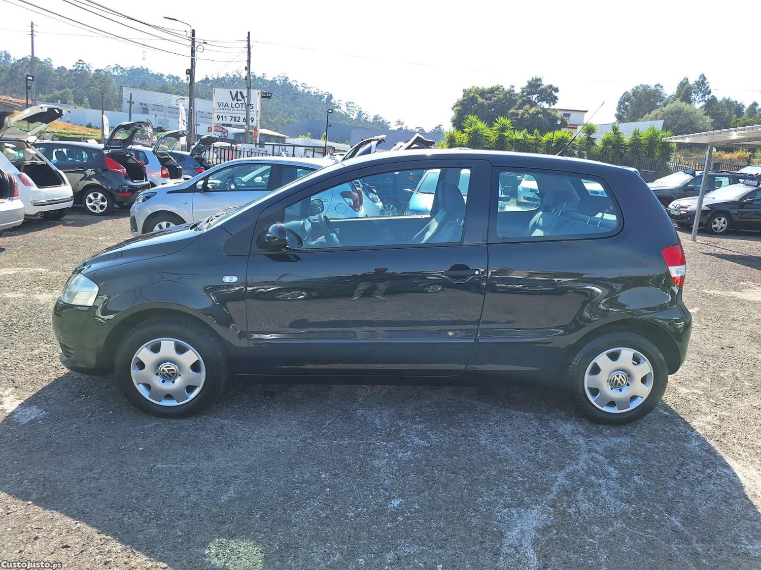 Volkswagen Fox 1.2 T.Liso Pack Elements — fotografia 20