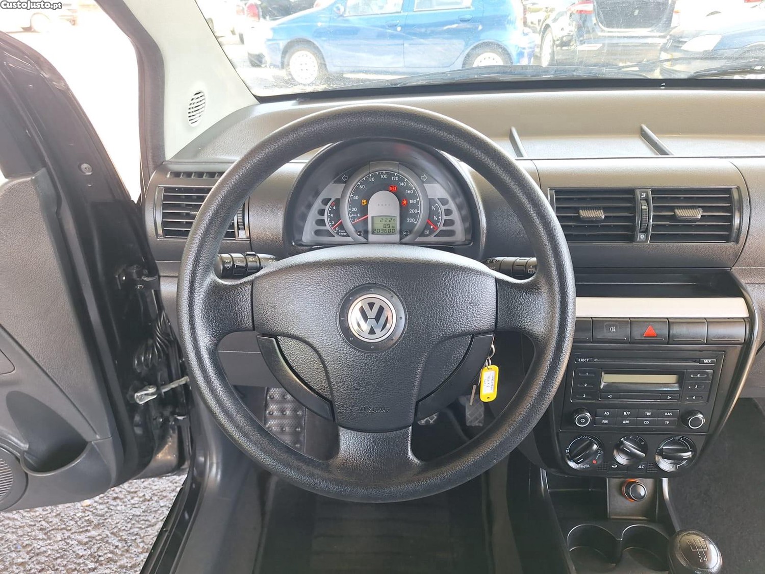 Volkswagen Fox 1.2 T.Liso Pack Elements — fotografia 8
