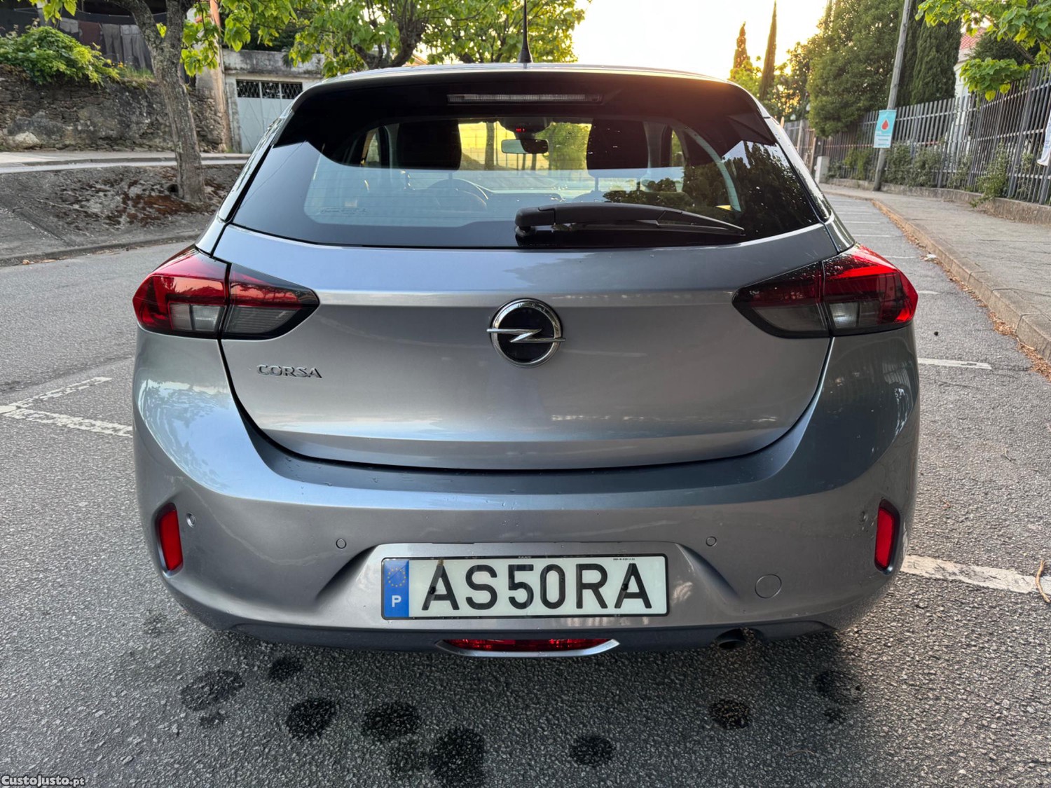 Opel Corsa 1.2 Turbo Elegance — fotografia 4