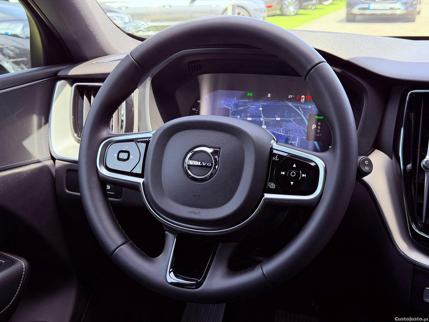 Volvo XC 60 2.0 T6 PHEV Black Edition AWD — fotografia 4