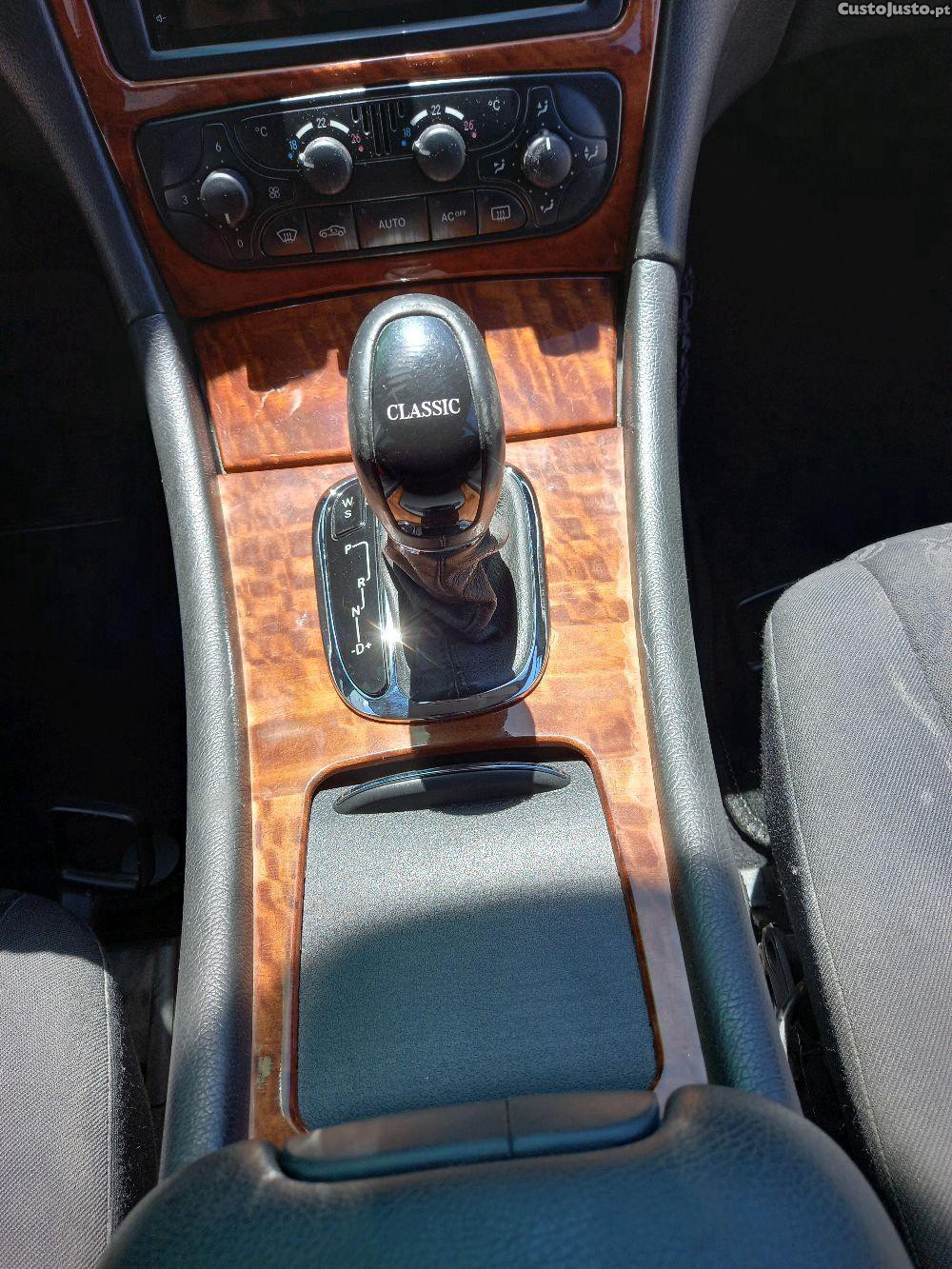 Mercedes-Benz C 220 Classic — fotografia 5