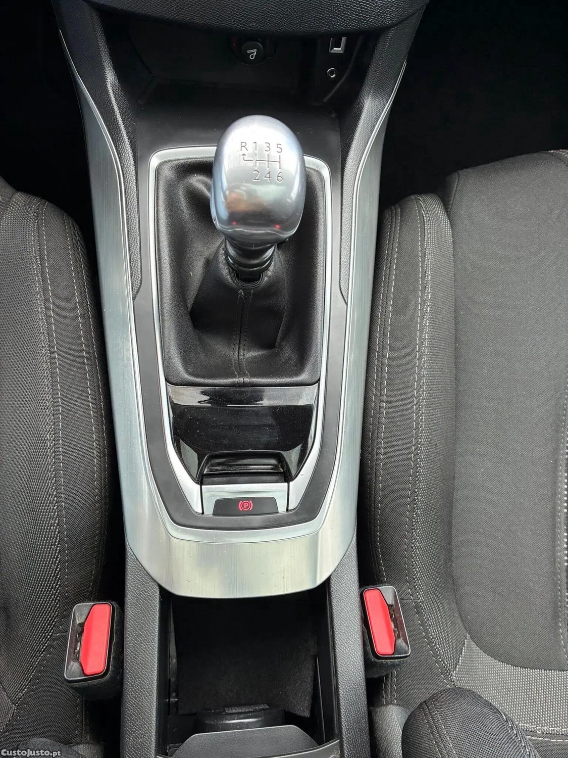 Peugeot 308 1.6 BlueHDi Allure J17 — fotografia 11