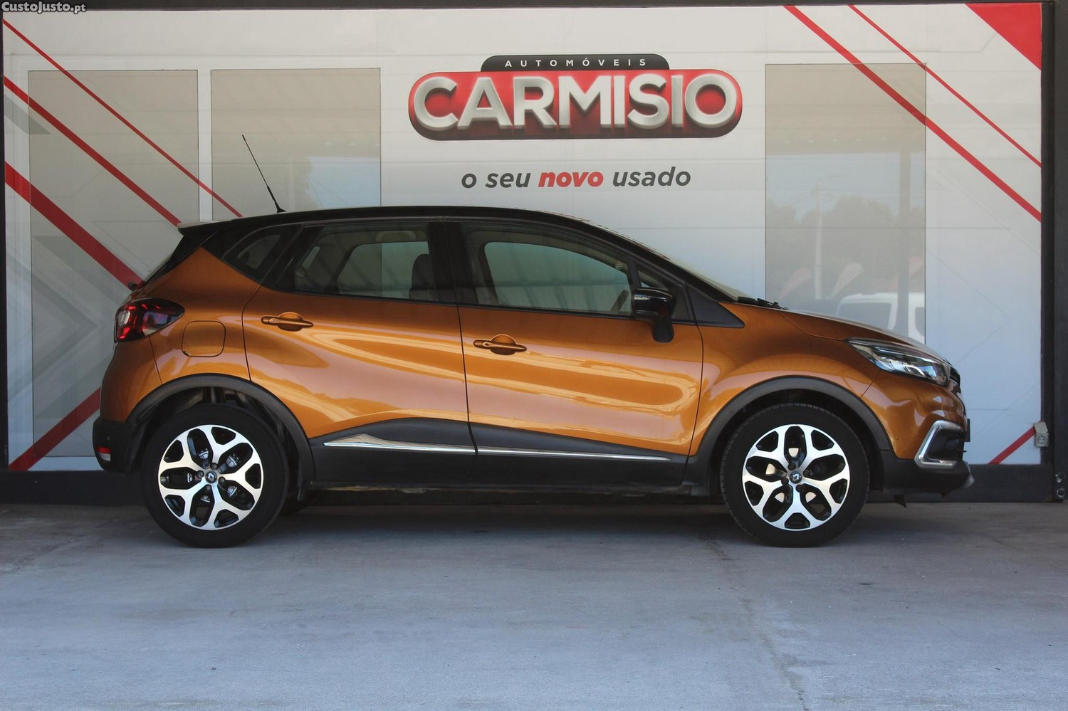 Renault Captur 0.9 TCe Exclusive XMOD — fotografia 24