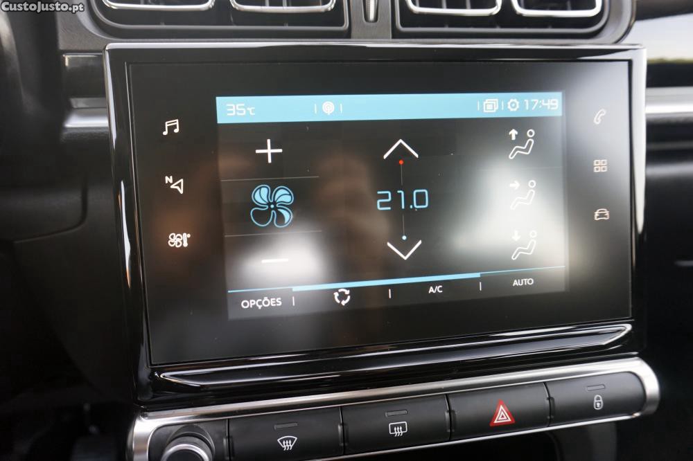 Citroën C3 1.2 PureTech Shine — fotografia 7