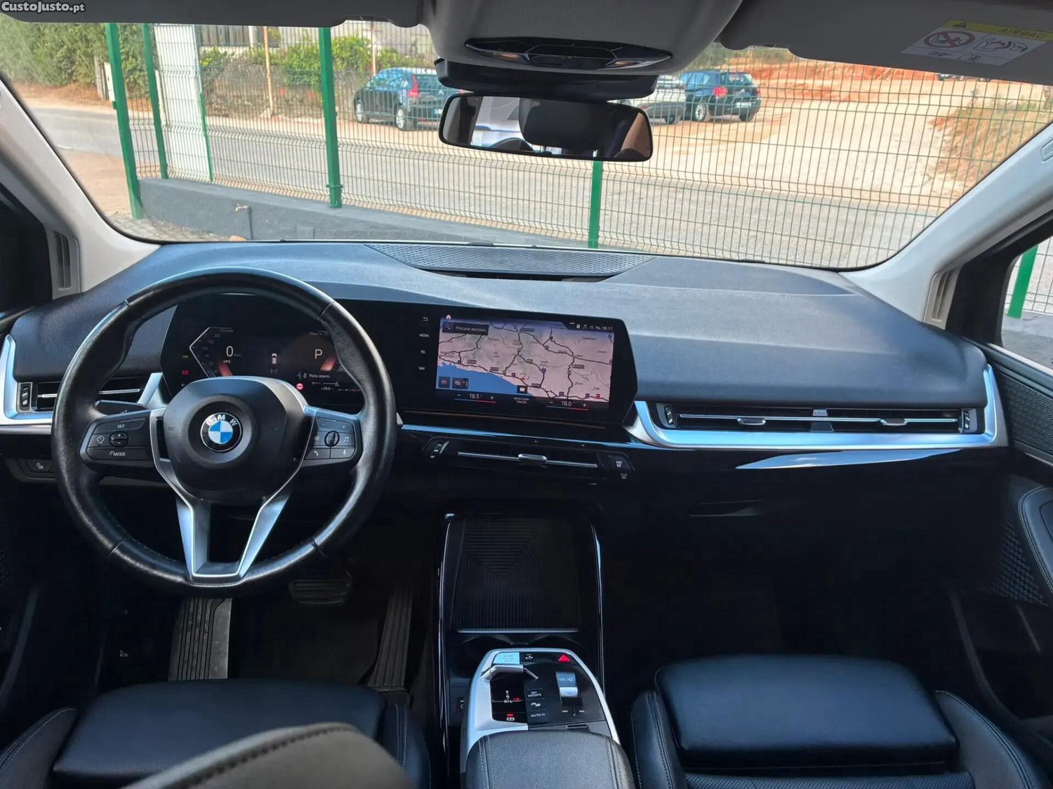 BMW 218 Active Tourer i Line Luxury Auto — fotografia 2