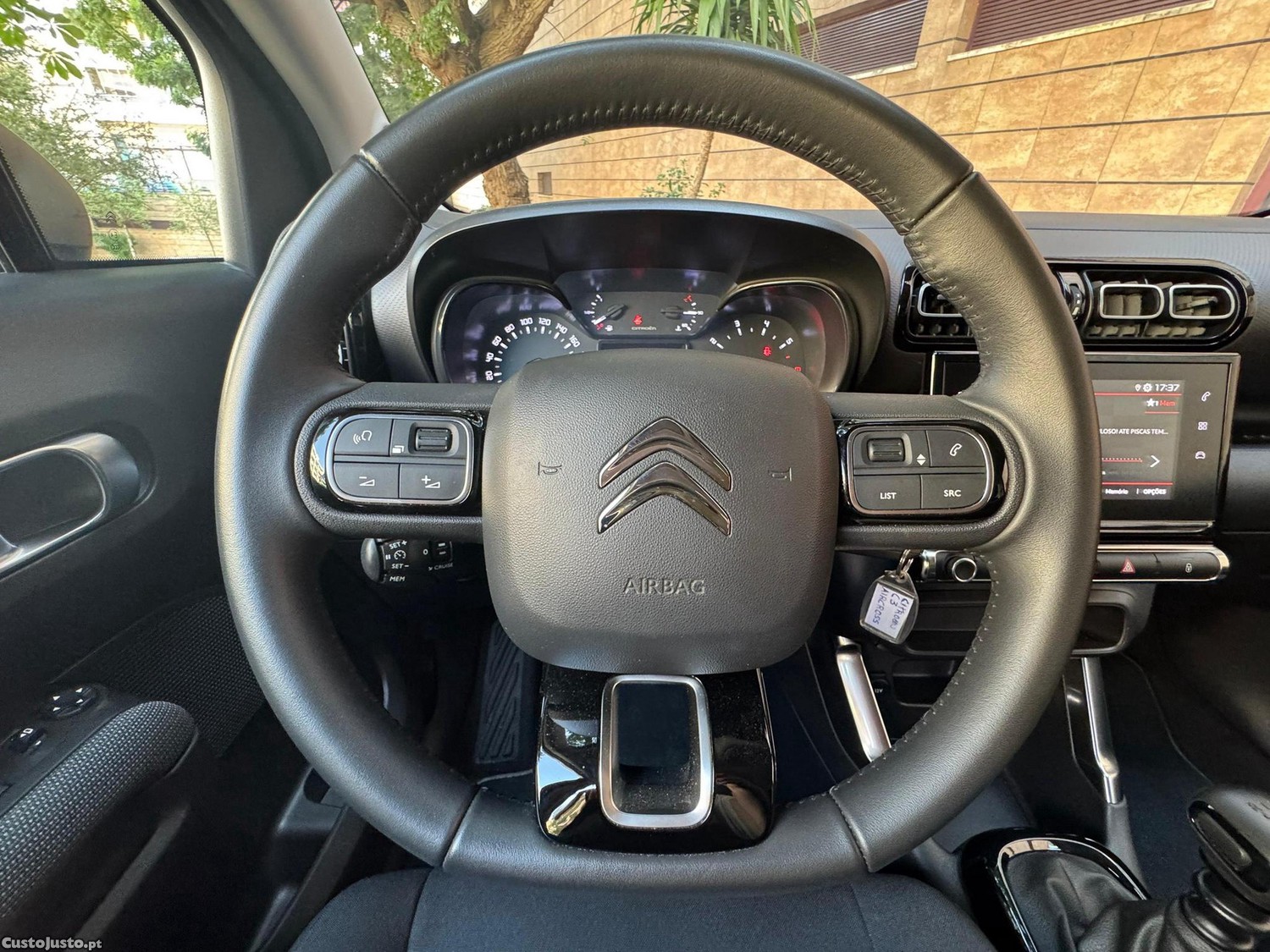Citroën C3 1.2 PureTech C-Series — fotografia 6