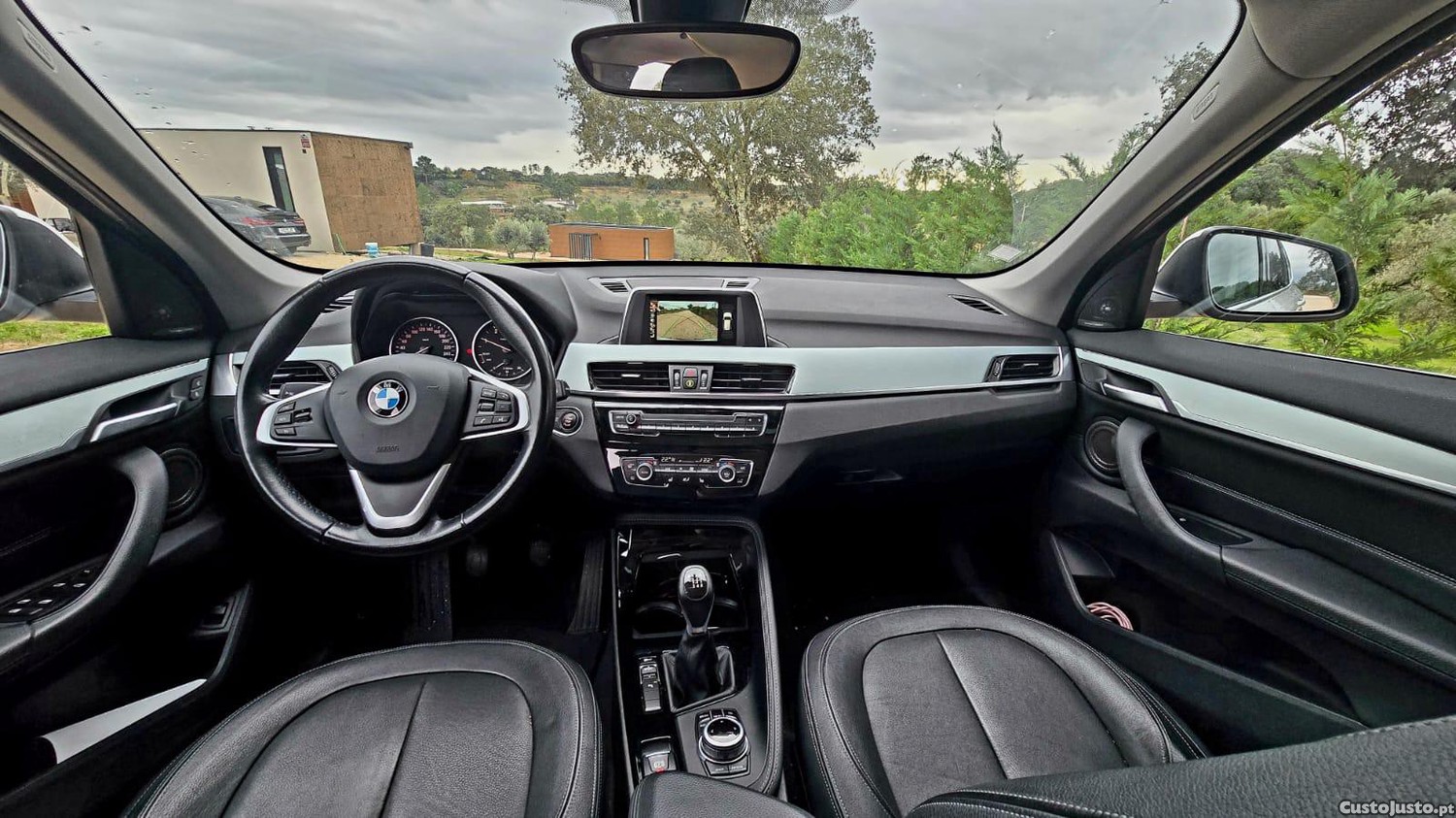 BMW X1 SDrive16d XLine — fotografia 2