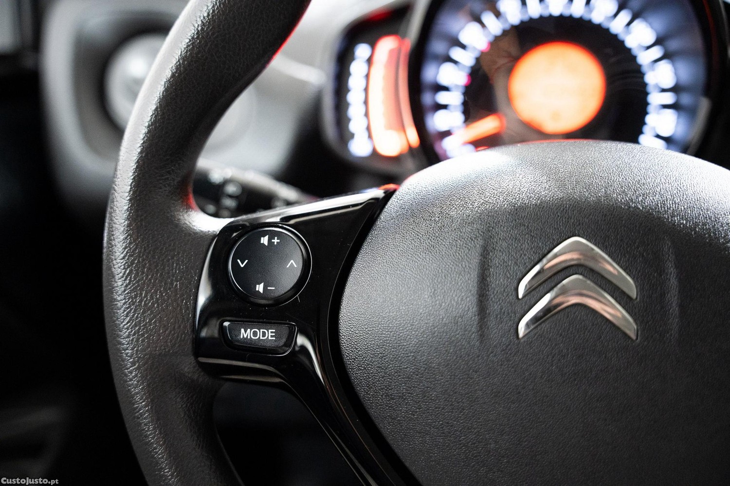 Citroën C1 1.0 VTi Feel — fotografia 5