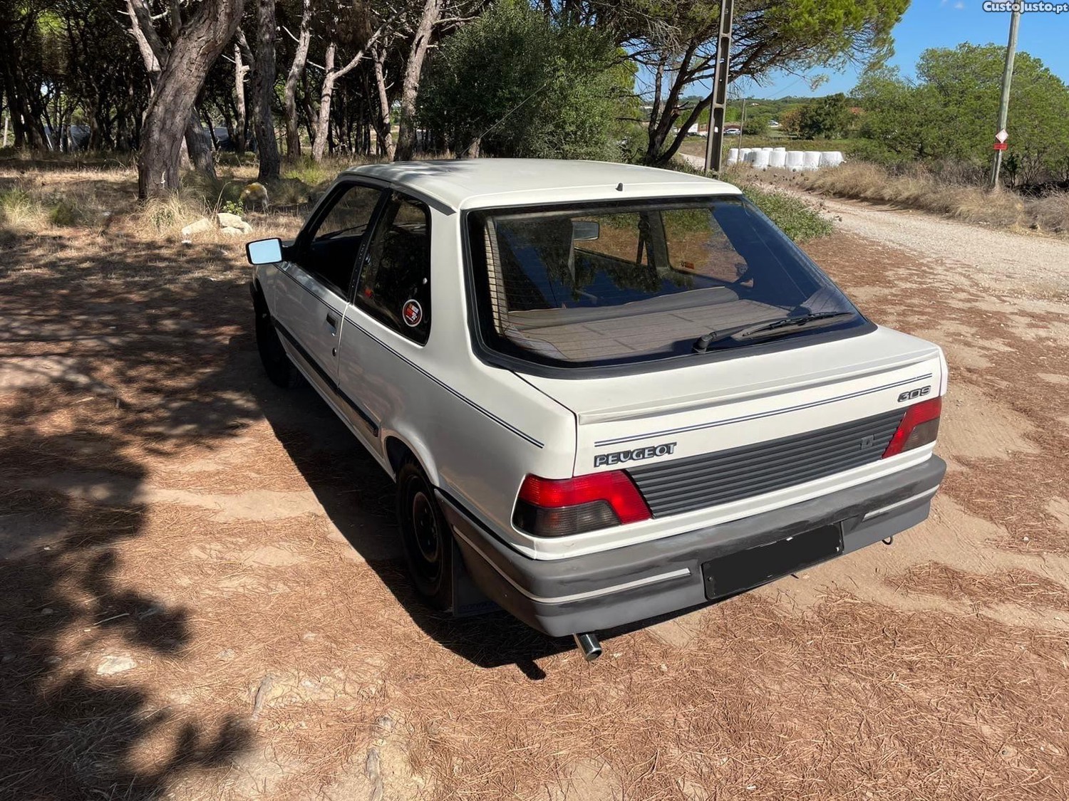 Peugeot 309 Coupé — fotografia 3