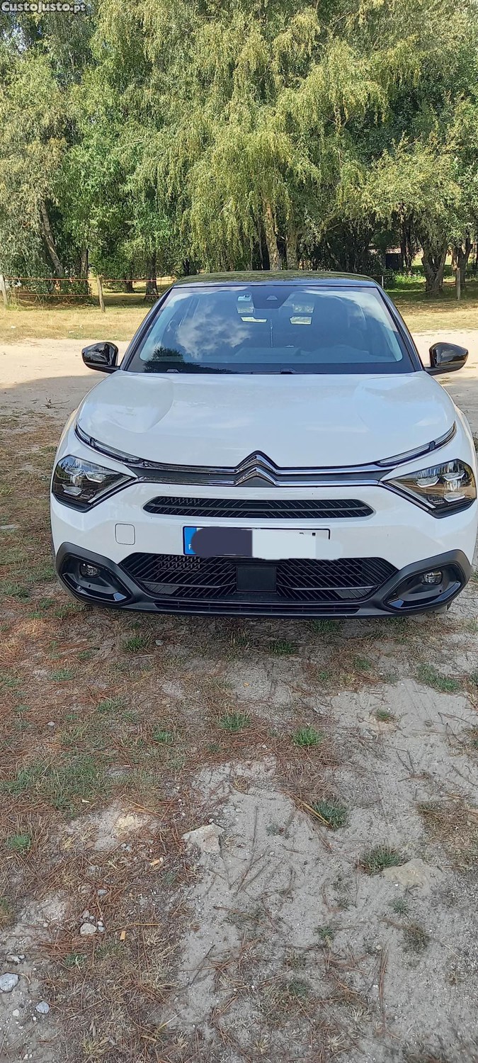 Citroën C4 Puretech 1.2 130Plus — fotografia 3