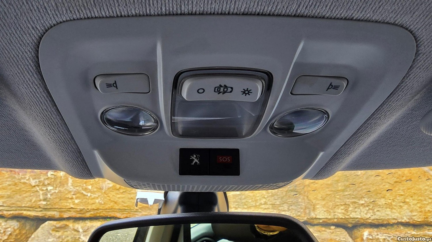 Peugeot 208 1.6 BlueHDi Allure — fotografia 19