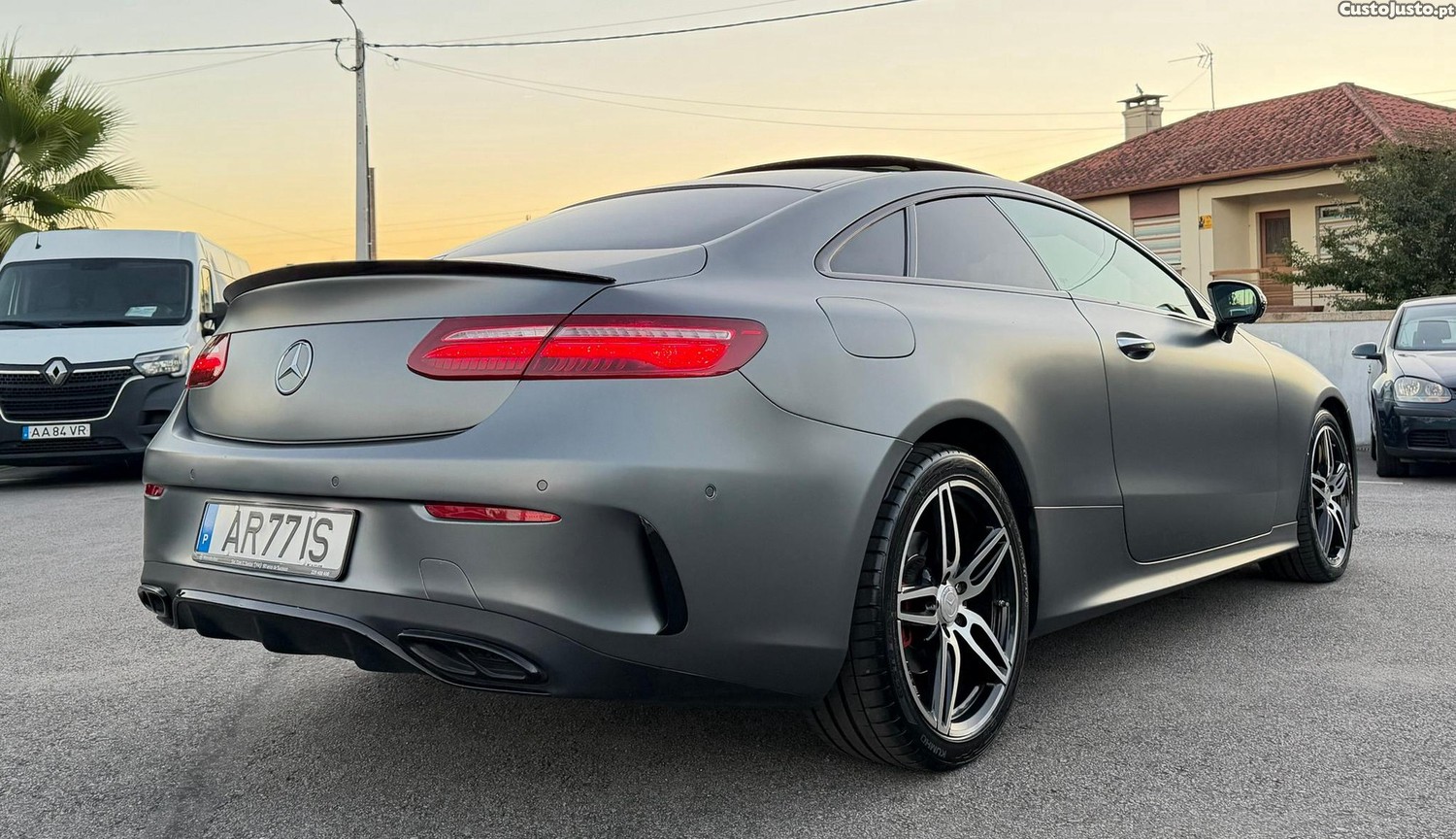 Mercedes-Benz E 220 d AMG Line — fotografia 17