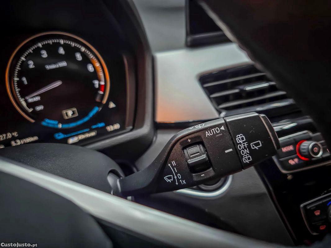 BMW X1 xDrive25e Advantage — fotografia 4