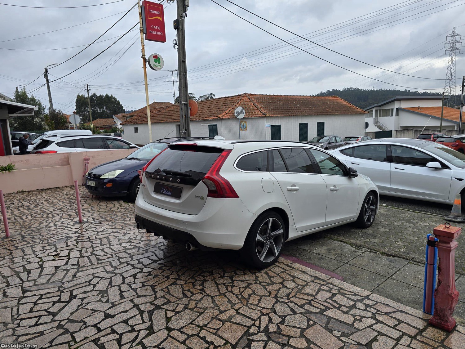 Volvo V60 R Design — photo 2