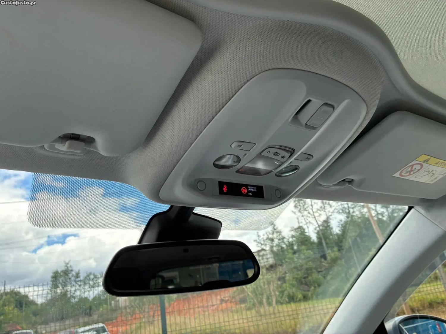 Peugeot 308 1.6 BlueHDi Allure J17 — fotografia 9