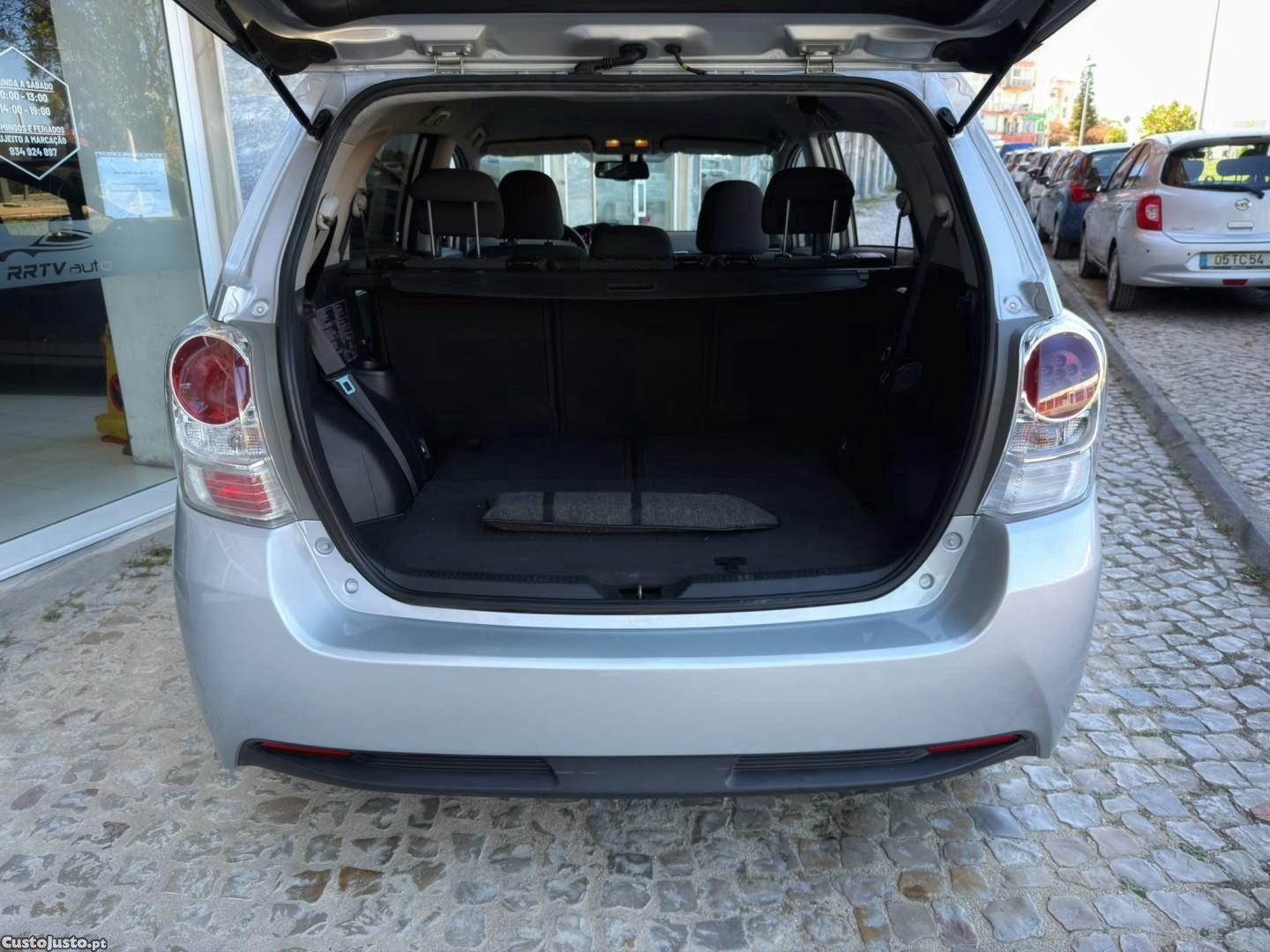 Toyota Verso 2.0 D-4D Exclusive+GPS — fotografia 2