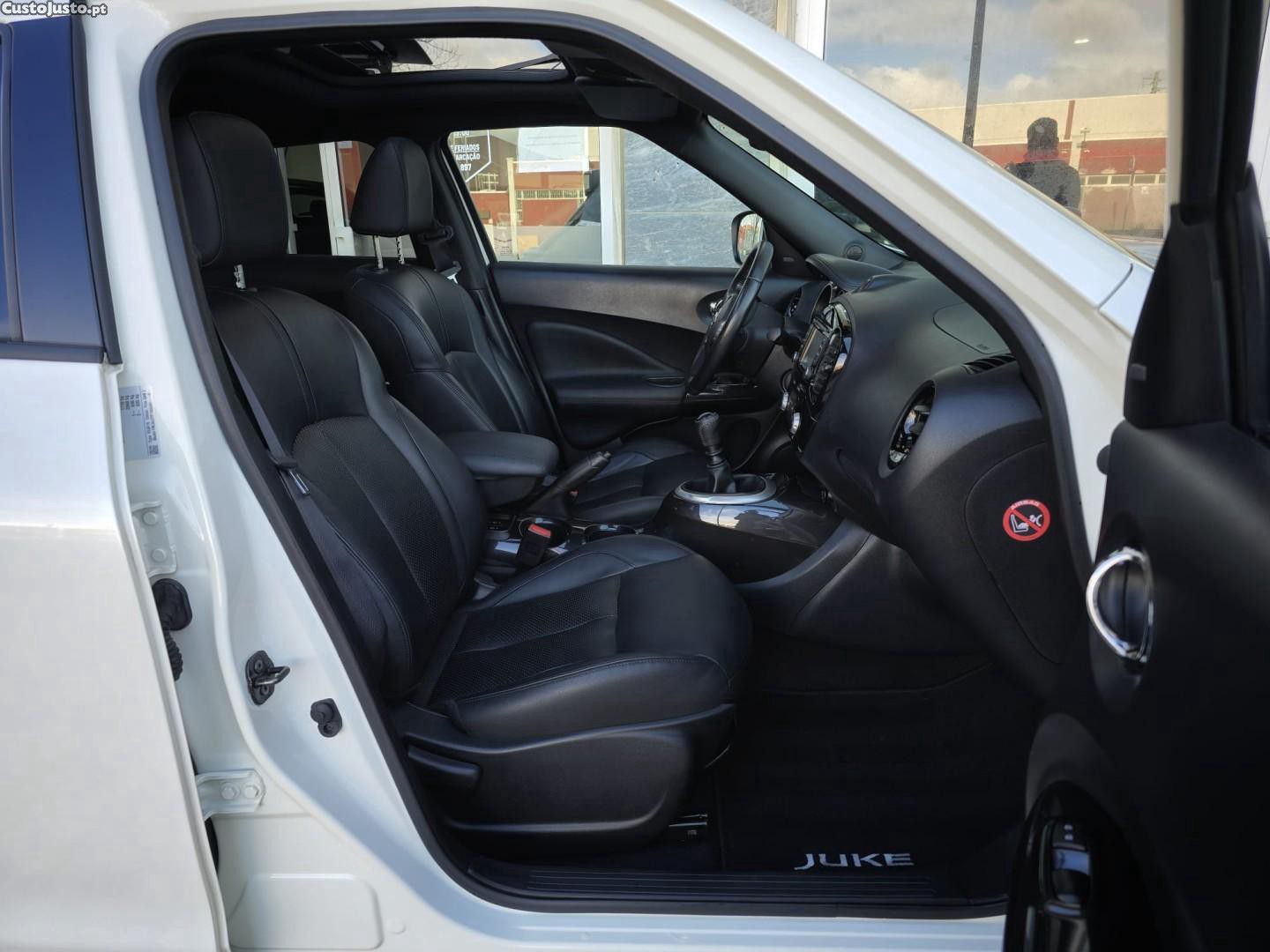 Nissan Juke 1.2 DIG-T Acenta — fotografia 3