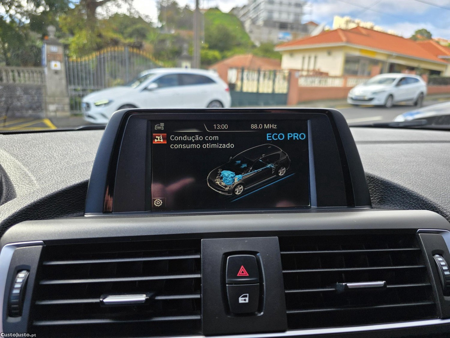 BMW 116 d Line Sport — fotografia 19
