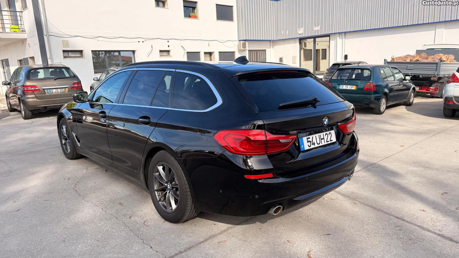 BMW 520 D de 2018 — fotografia 13