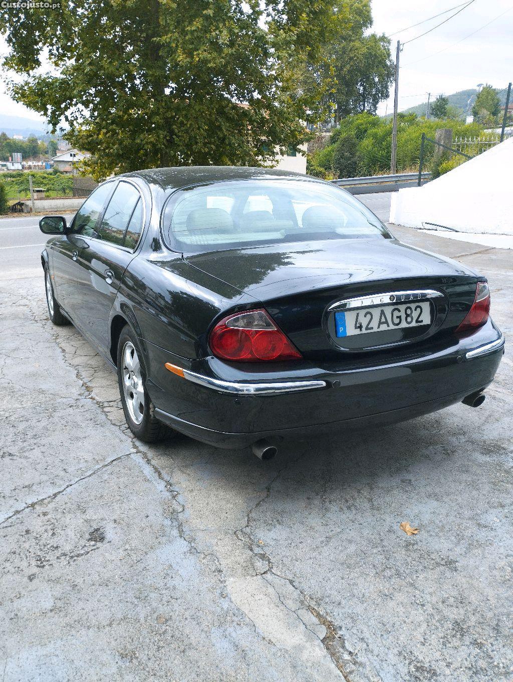 Jaguar S-Type 3.0 V6 Executive Auto. — fotografia 9