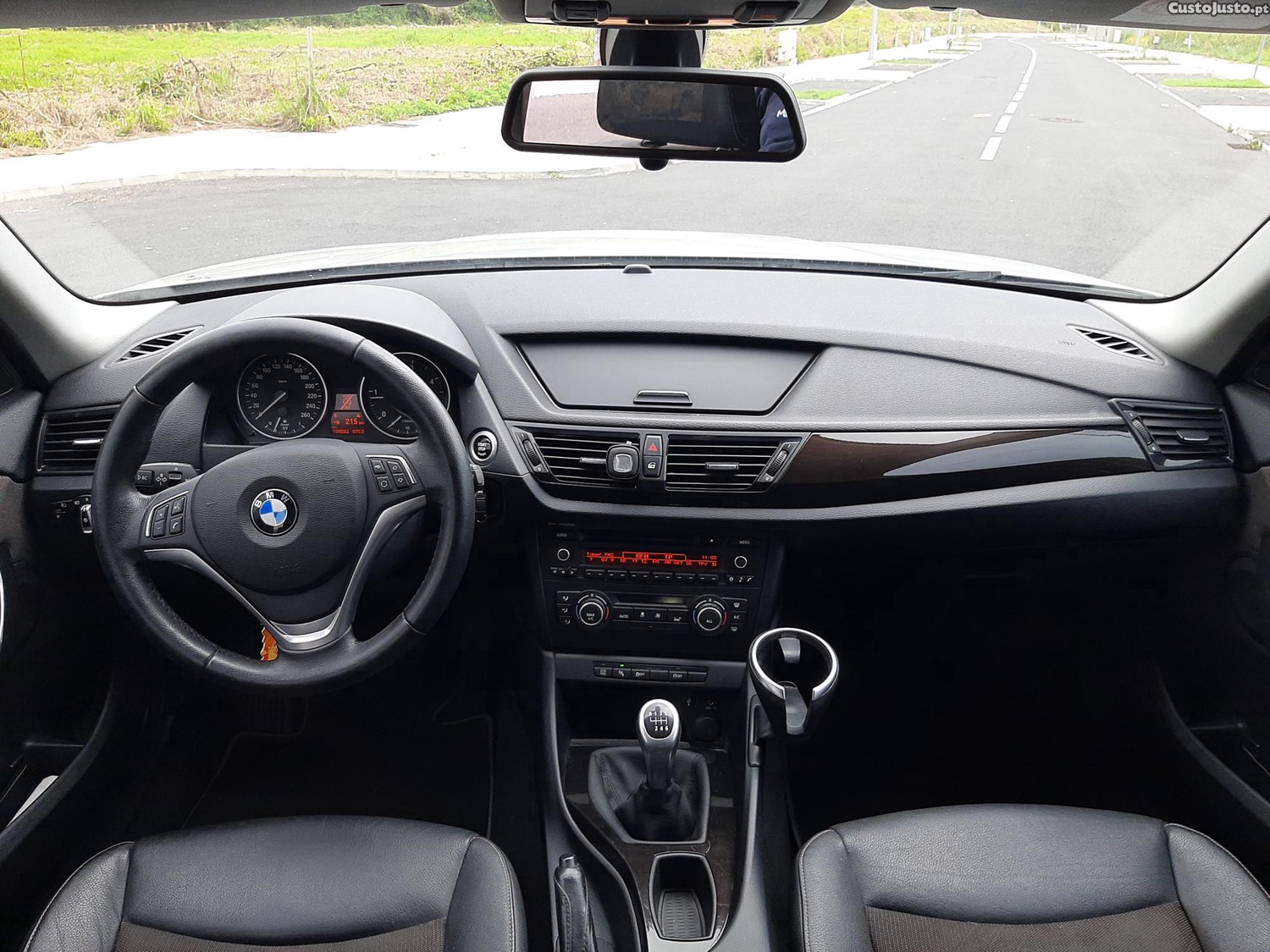 BMW X1 2.0 S-Drive — fotografia 3