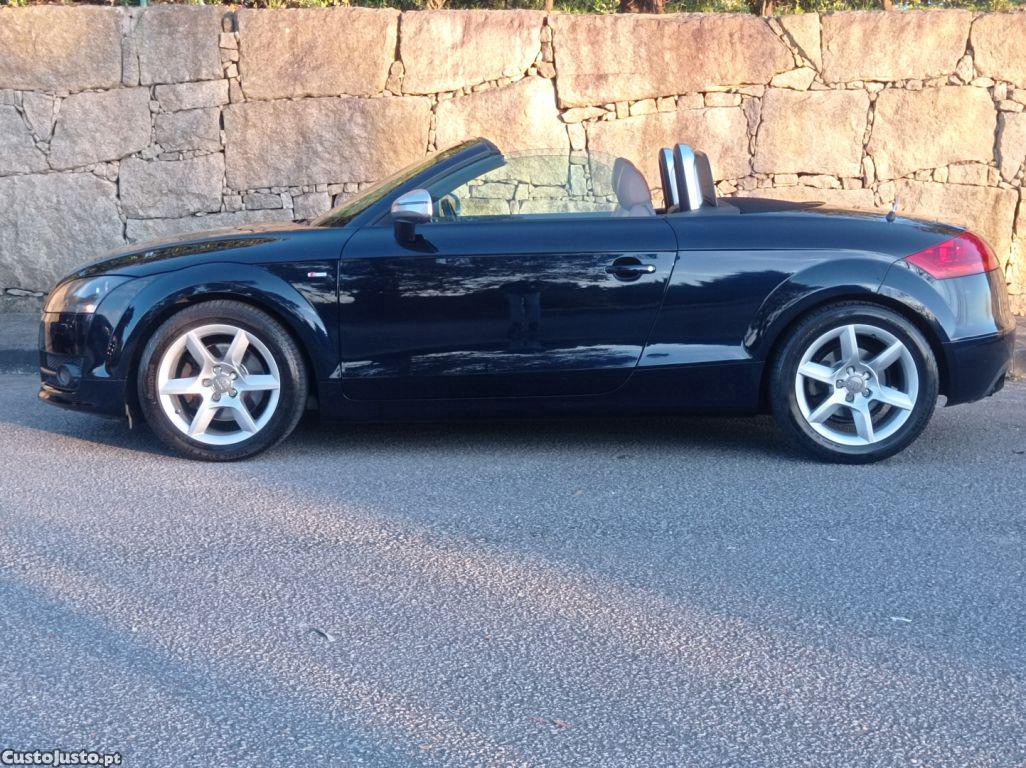 Audi TT Cabrio-200cv-Garantia — fotografia 13
