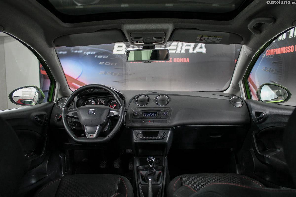 SEAT Ibiza 2.0 TDi FR — fotografia 23