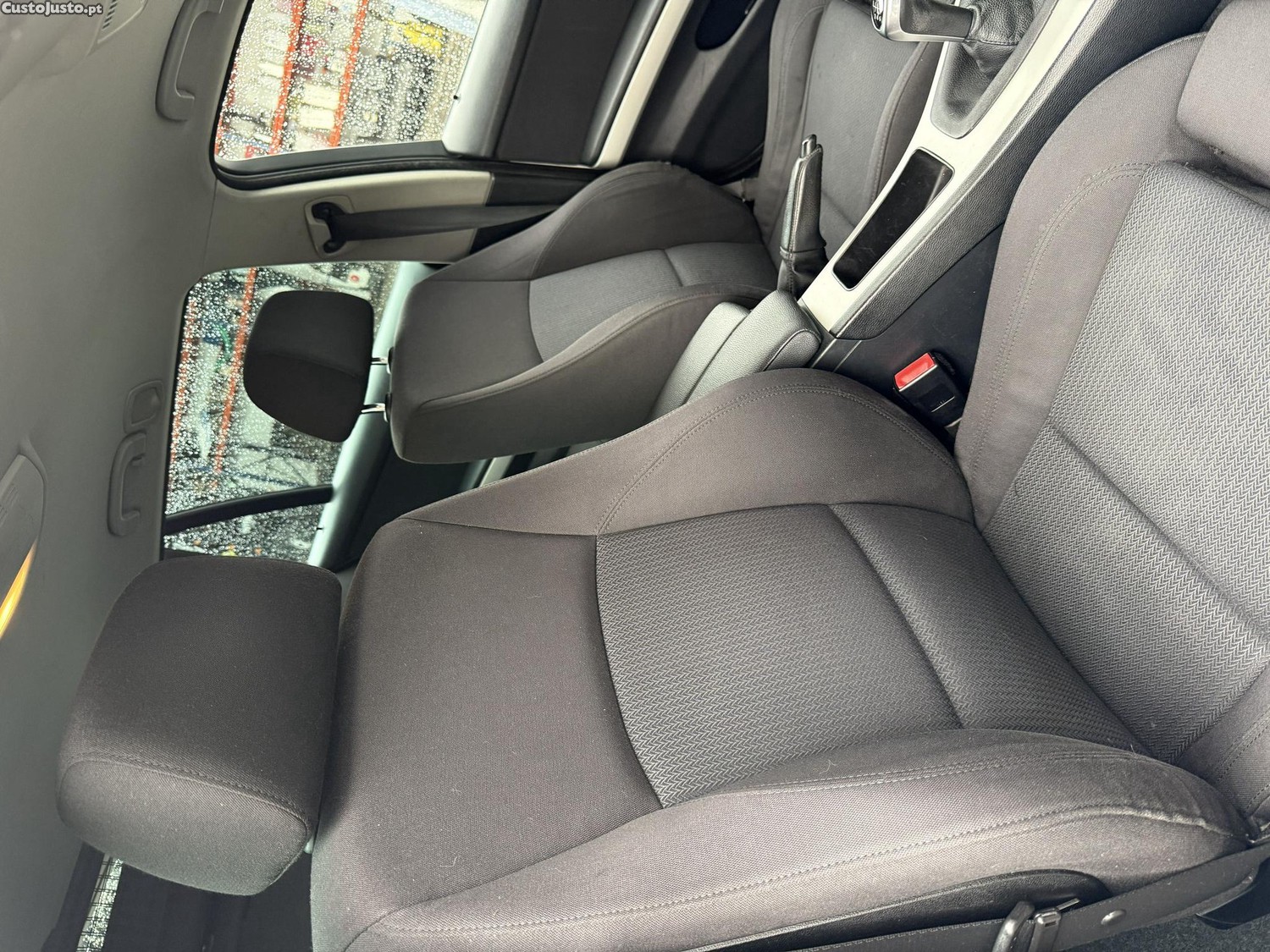 BMW 318 D TOURING C/ EXTRAS PACK M — fotografia 17