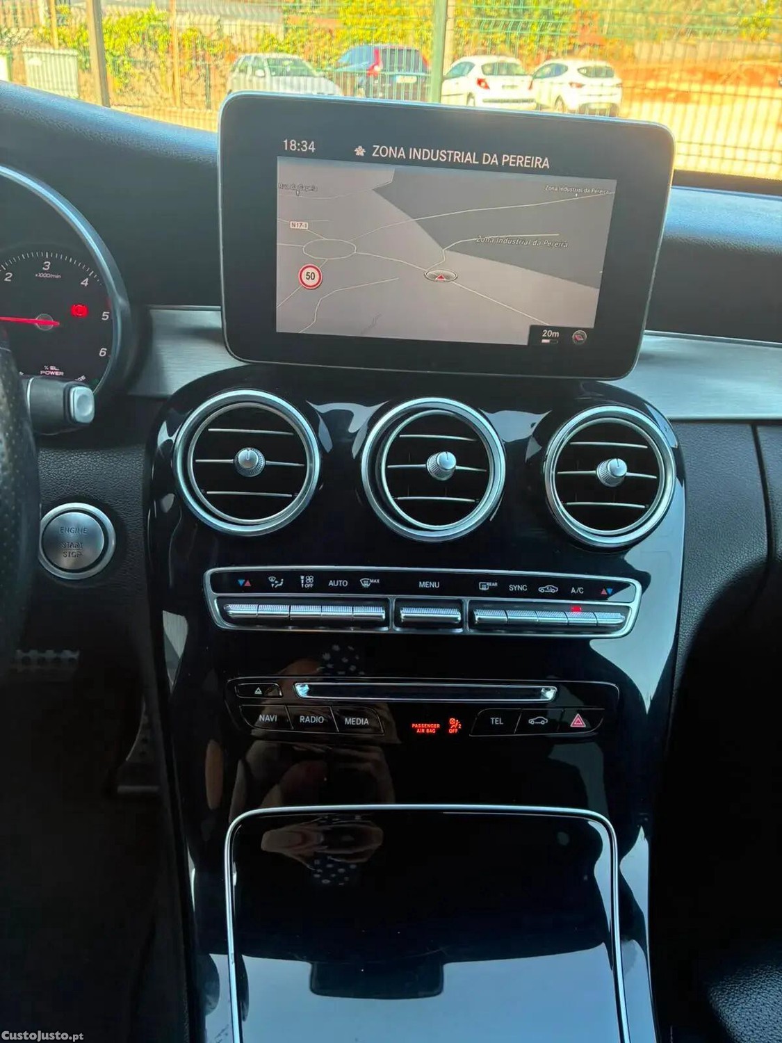 Mercedes-Benz C 300 DeHYBRID BLUE TEC AMG LINE — fotografia 8