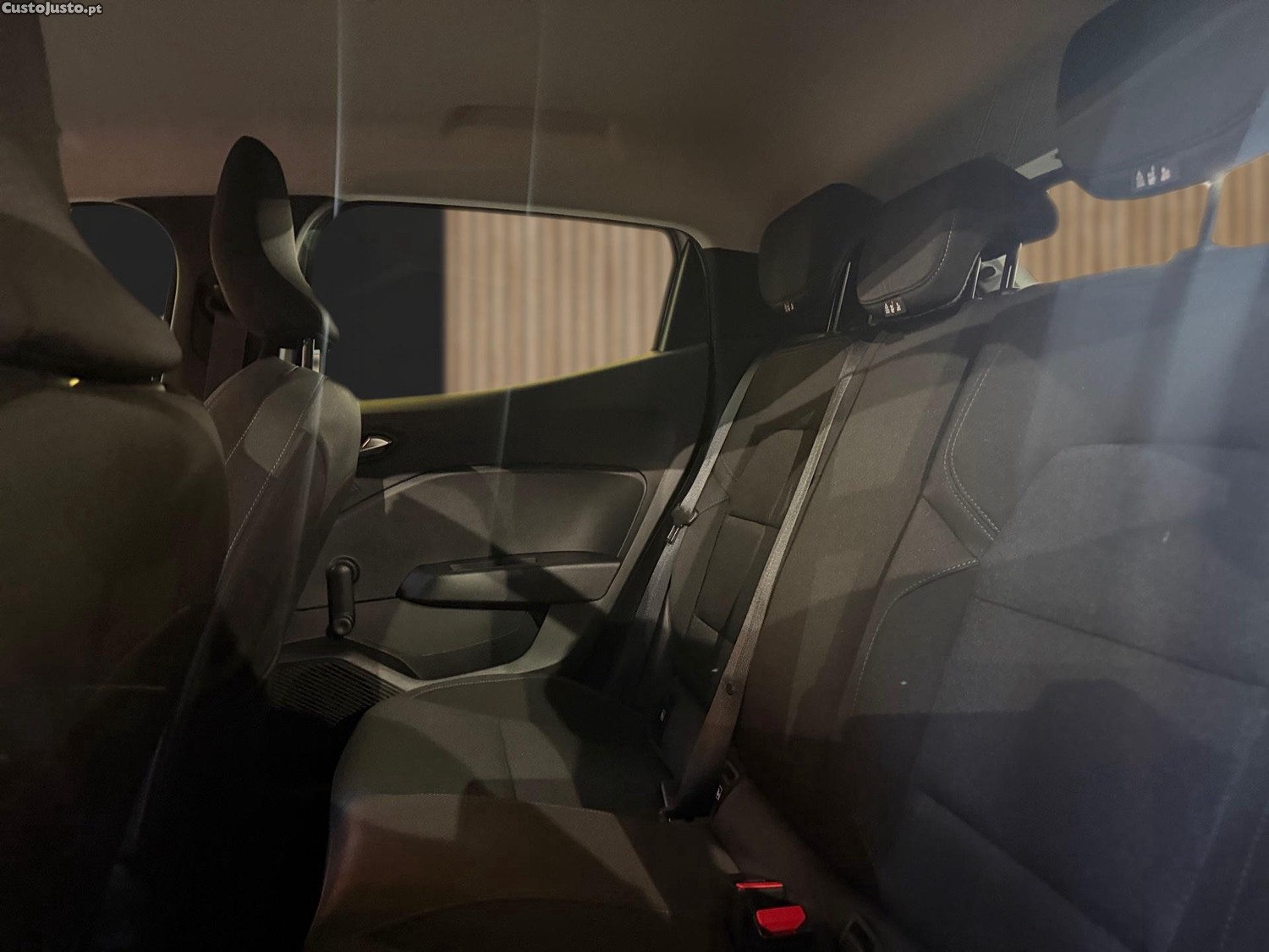 Renault Clio 1.0 TCe — fotografia 4
