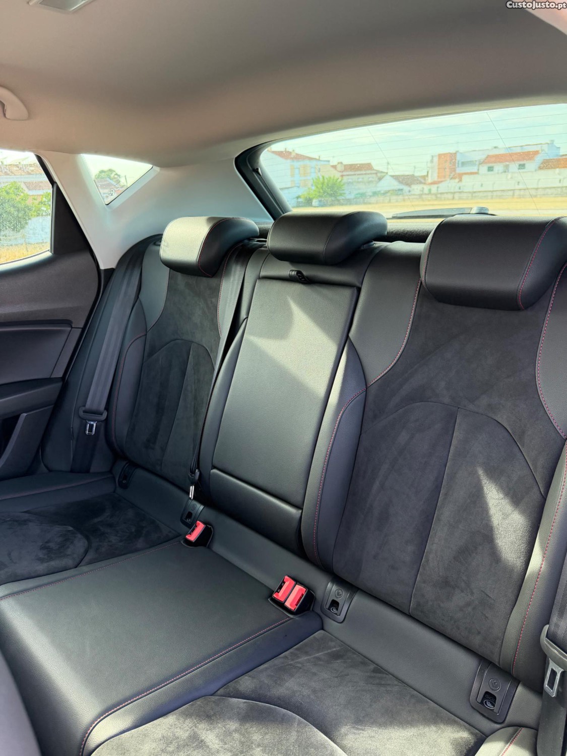 SEAT Leon Fr 1.4 tsi — fotografia 3
