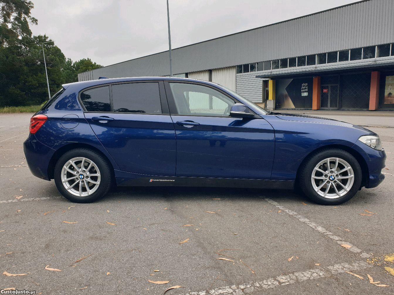 BMW 114 D — fotografia 8