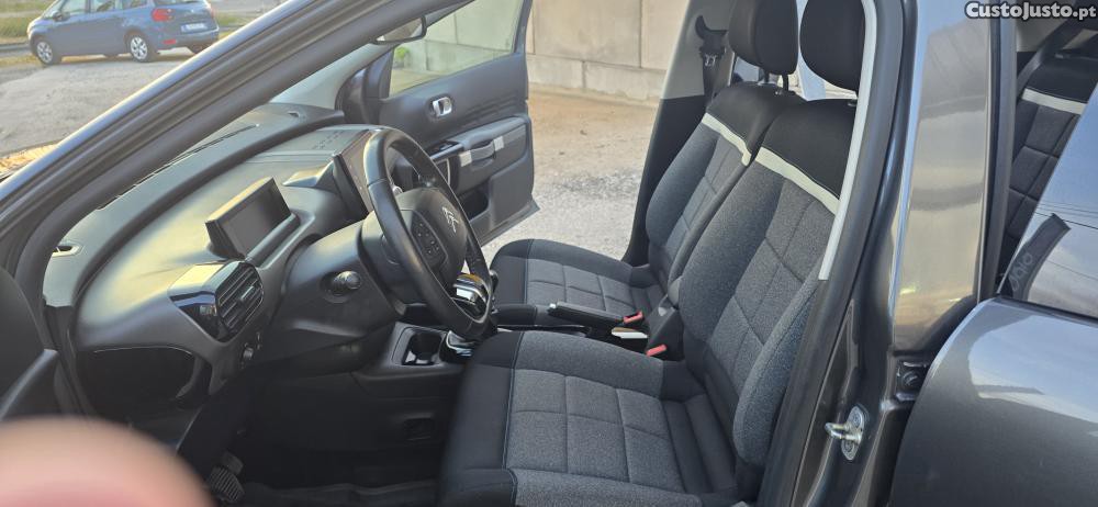 Citroën C4 1.5 BlueHDi Shine Pa — fotografia 13