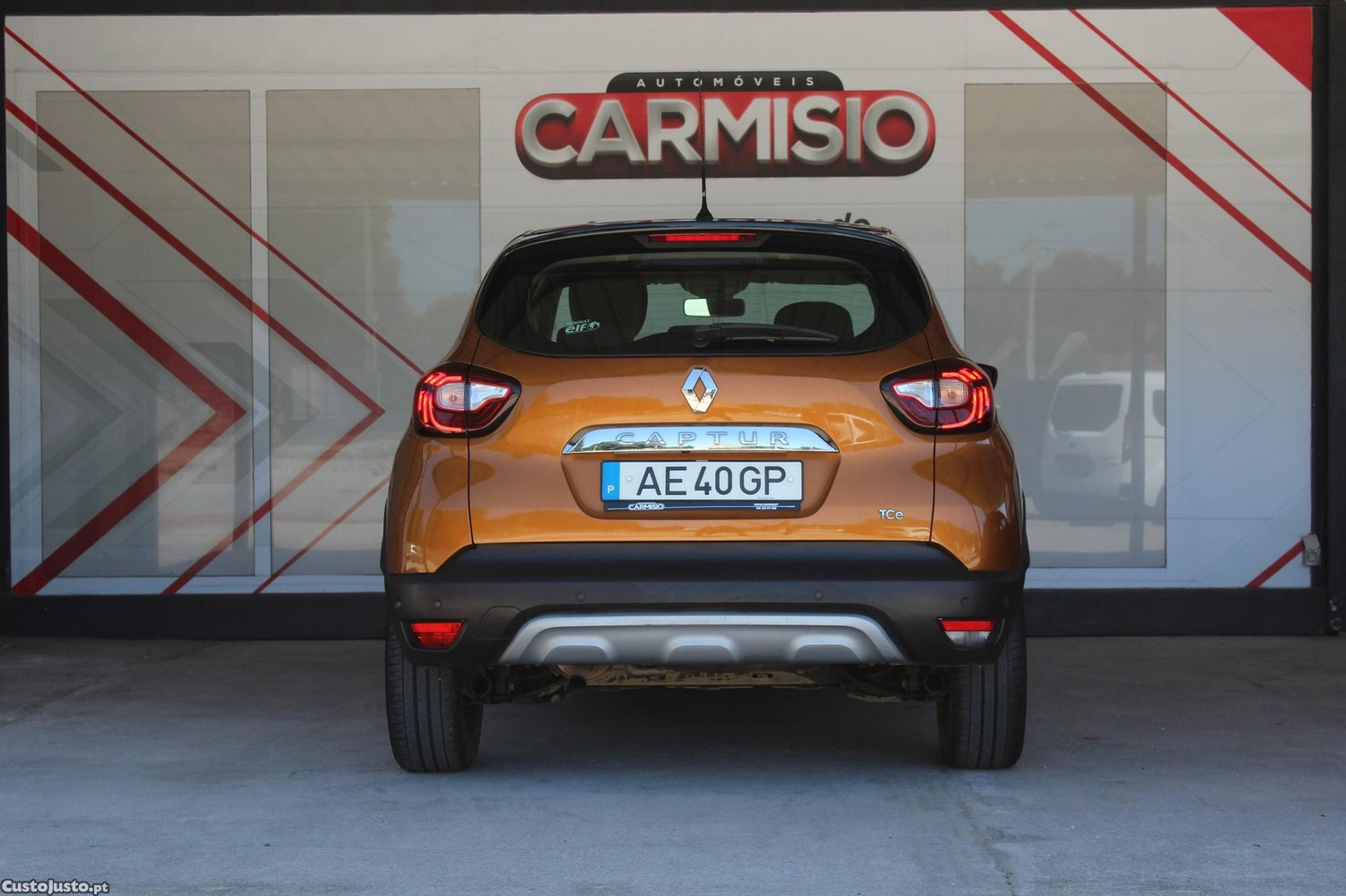 Renault Captur 0.9 TCe Exclusive XMOD — fotografia 22