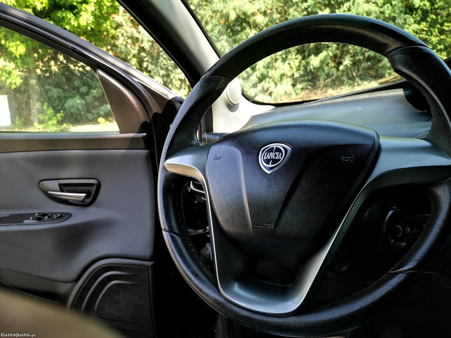 Lancia Ypsilon 1.2 S&S GOLD - 5 Portas - Nacional - 100.000kms - 1 Dono - C/ GARANTIA — fotografia 5