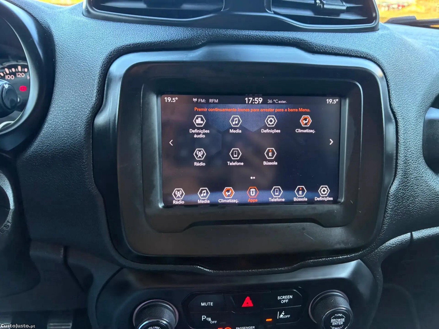 Jeep Renegade 1.0 T Longitude — fotografia 9