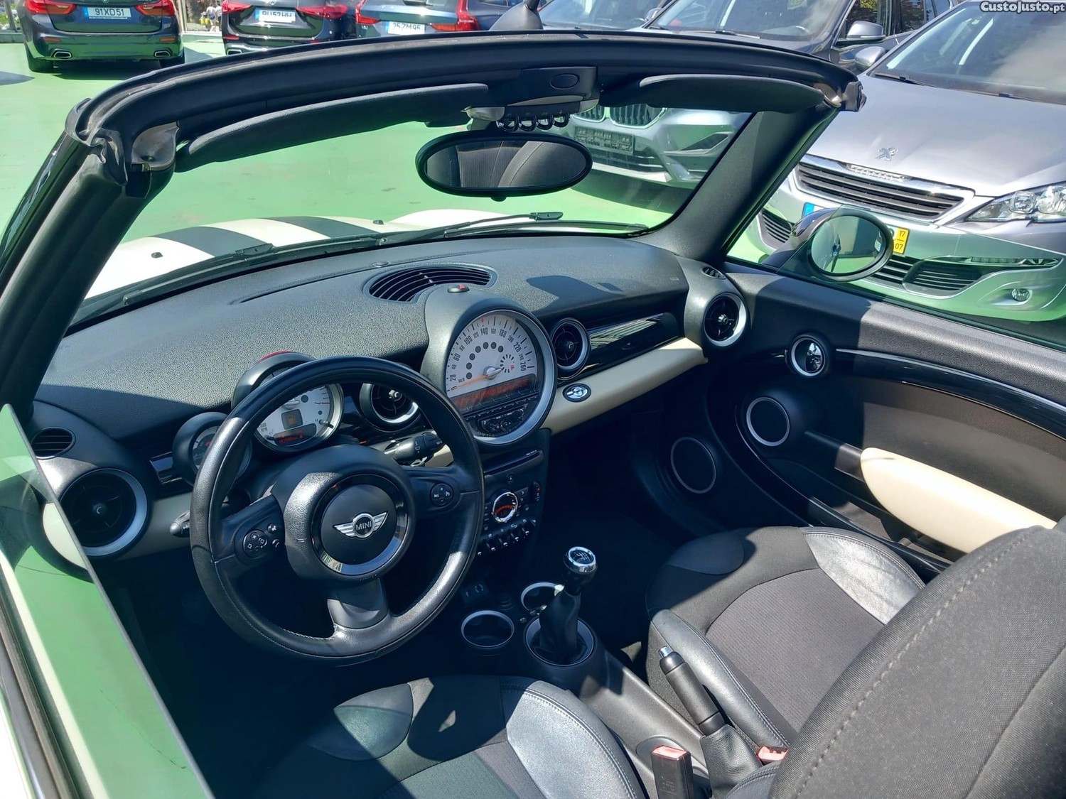MINI Cabrio Cooper D — fotografia 11