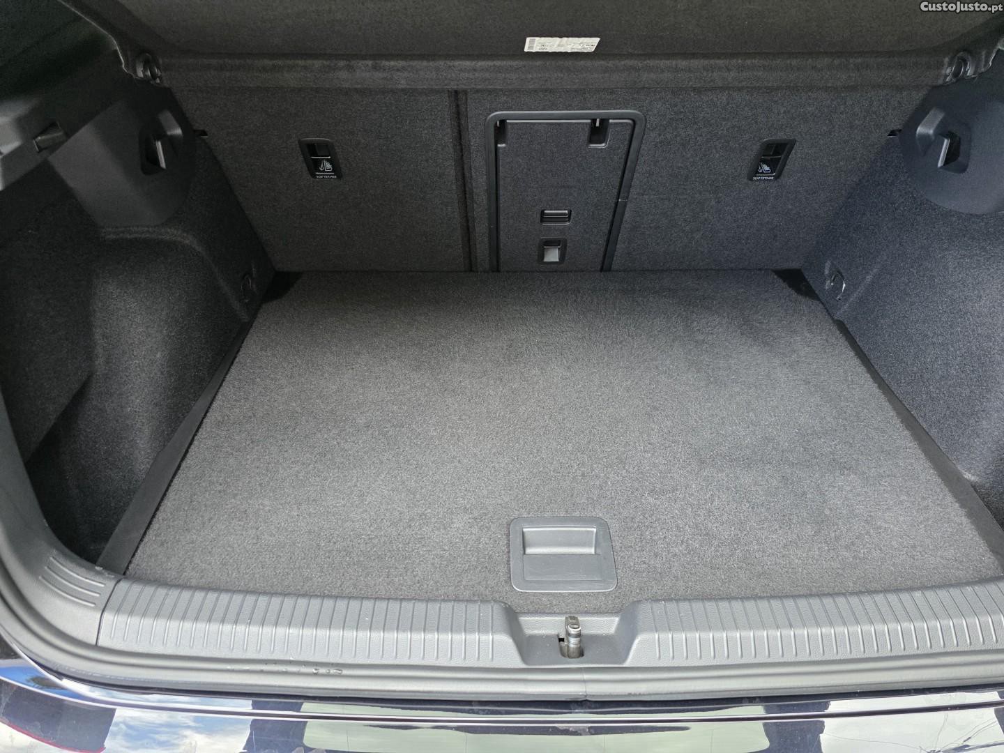 Volkswagen Golf 2.0 TSI R DSG — fotografia 54