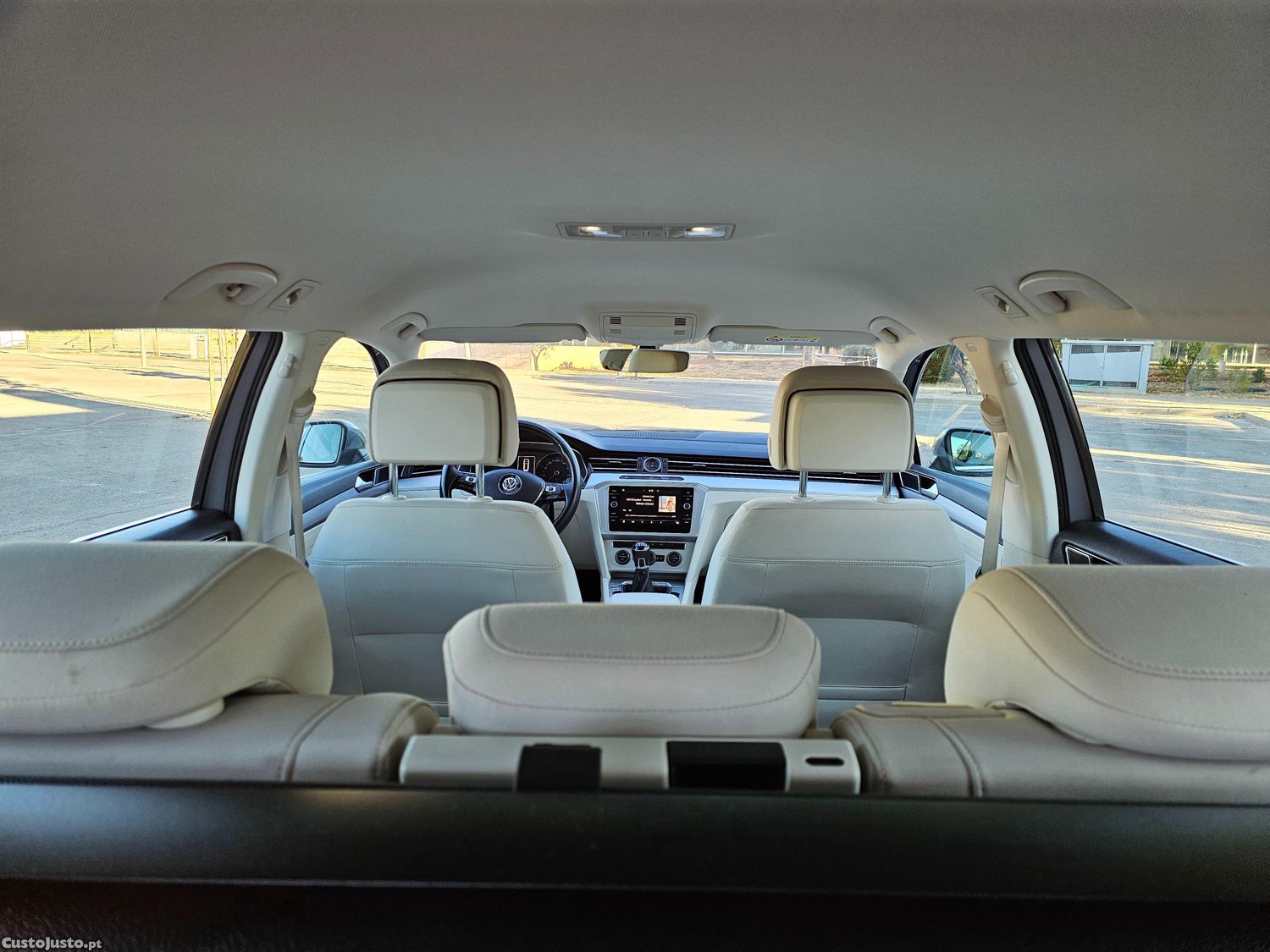 Volkswagen Passat Variant 2.0 TDi Confortline — fotografia 8
